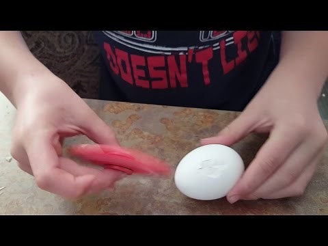 Kid Temper Tantrum Destroys Eggs With Fidget Spinner [ Original ]