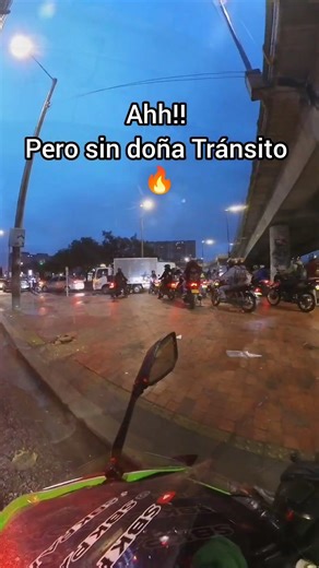 Ojito con éso manito 😩#moto #viral #anden
