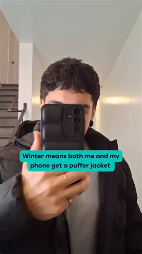 Total Wireless on Instagram: "Twinning just got a whole lot cozier🥶"