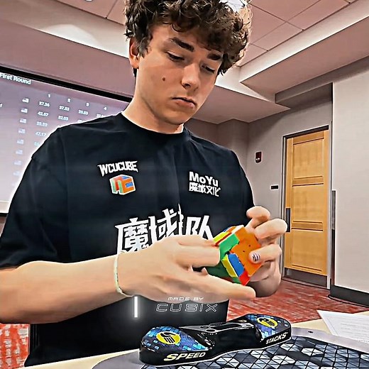 Luke Garrett Official 4x4 Cube Solved 19.14 seconds 24th in the World #rubikscube #viral #shorts