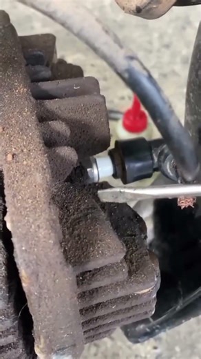 mechanic tricks to test for ignition coil leaks #tutorial