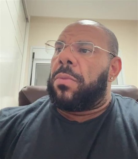 Desabafo fortíssimo do Jorlan, picotei só 6 minutos aqui mas vocês podem acompanhar todo raciocínio no instagram dele.Eu não consigo discordar de uma palavra que sai da boca dele, além de que pessoas com a mentalidade absurda q ele tem, vc vê muito pouco na internet...