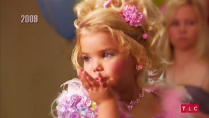 Cancel all plans tonight because pageant superstar Eden Wood is BACK! Don't miss her return on the all new special #ToddlersAndTiaras: Where Are They Now? TONIGHT at 8/7c! 💄 | TLC