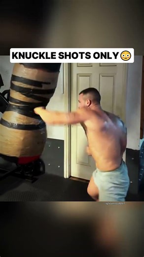 No gloves needed 🥊... #boxing