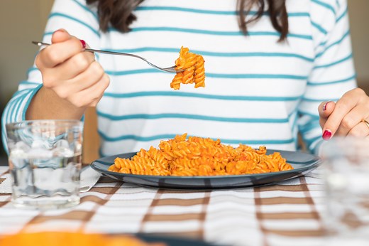 Can you eat pasta on a healthy eating plan? A nutritionist explains