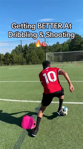 Getting BETTER At Dribbling & Shooting 🔥🎯#soccer #football