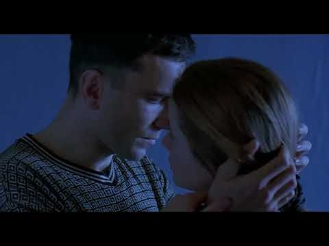The Boxer (1997) Tráiler español HD