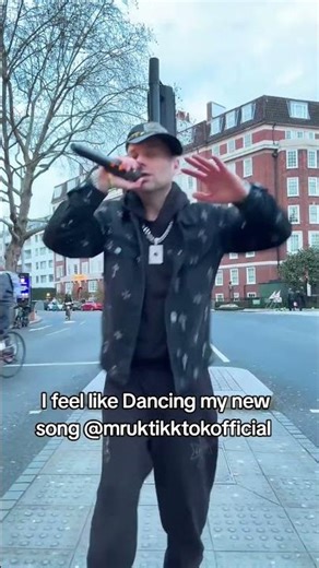 fee like Dancing new song