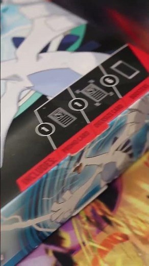 What is inside POKEMON Lugia ex Mega Evolution BOX?