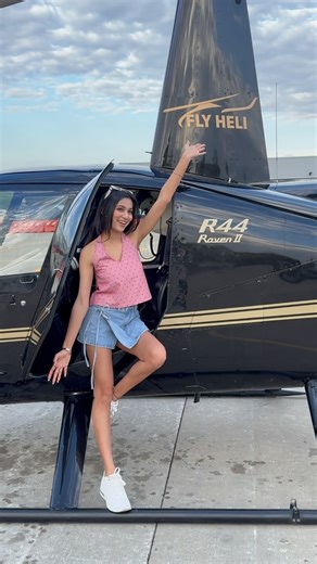 Saloni S Shah🧿 | Soaring above the Windy City🚁🤌🏼 Unreal views, unforgettable vibes, and the best way to see Chicago from a whole new perspective Grateful... | Instagram