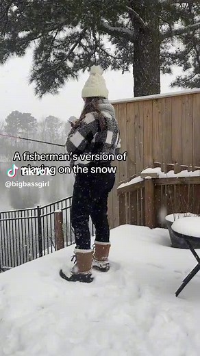 #girlsfishing #bassfishing