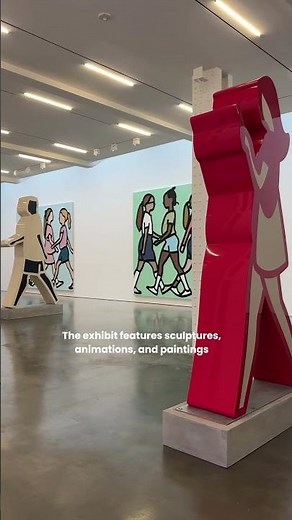 Step into this free art exhibit 🚶‍♀️ Lisson Gallery in Chelsea currently has on view an