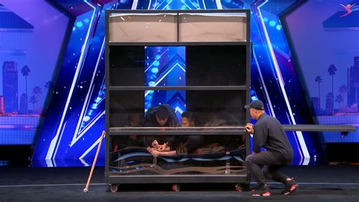 Demian Aditya: Escape Artist Risks His Life During AGT Audition | World Best Talent