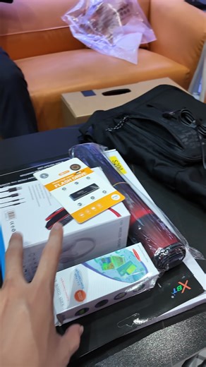 ✅​​UNBOXING ​Gaming Laptop ASUS TUF FA506NC​​G សេរីឆ្នាំ 2025 មានលក់ក្នុងស្តុកស្រាប់ថ្មីប្រអប់ : Avialable In stock . ✅សំរាប់ការងារ​ : Designing / Rendering / Gaming✌️/ Video Editing / live stream Specifications : ទទួលបាន​ ជាមួយតម្លៃ : ចុះសល់ 799$💚 ----------------- ✅CPU : AMD ® RYZEN™ 7 7445HS (12T UP to 5.0 GHz ) ✅RAM : 16G DDR4 3200MHz ✅STORAGE : 512GB M.2 PCIe® ✅DISPLAY : 15.6" FHD 144Hz IPS Level ✅KEYBOARD : Backlit Chiclet Keyboard 1-Zone RGB ✅VGA : NVIDIA® RTX™ 3050 4GB GDDR6 ✅Weight : 2