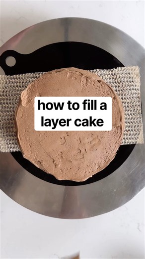 how to fill a layered cake