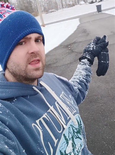 Where are the southern christians who say this at??? Personally I love snow/winter! God always painting a beautiful masterpiece!! #snowstorm #christiantiktok #christiancontent #christiancomedy #relateable