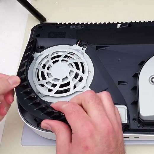 Has my PS5's liquid metal held up? - 1 Year Anniversary Teardown #shorts