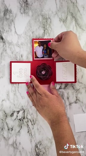 DIY 3D Explosion Box Papercraft Template