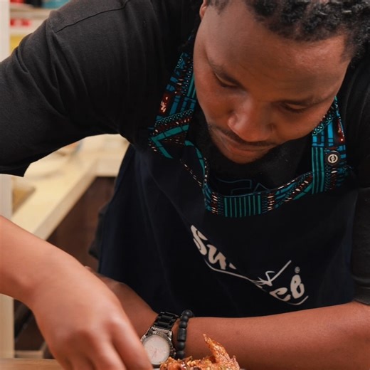 138K views · 1.9K reactions | Even the chef couldn’t resist his own creation.​ #SoGoodHaikubaki #ShareTheTable | World Of Sunrice | Facebook