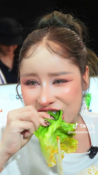 หม่าล่าบะหมี่กังฟู เมนูใหม่ของร้าน THREE-K ไม่อยากให้พลาด ต้องลอง! #แม่เกด #น้องฟอร์จูน #กาละแมแม่เกด #ขนมหม้อแกงพ่อนนท์ #แม่เกดแม่น้องฟอร์จูน #กาละแมเพชรยั่งยืน #งานวัดไร่ขิง