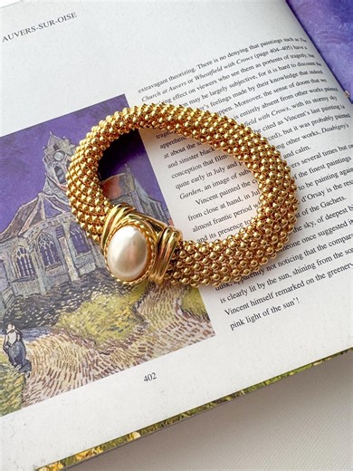 Elizabeth Taylor Avon Gold Magnetic Mesh Bracelet Pearl Cabochon Wide Statement Designer Jewelry - Etsy