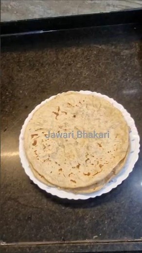 Soft Jowar Bhakri Recipe | How to Make Perfect Jwari Bhakri