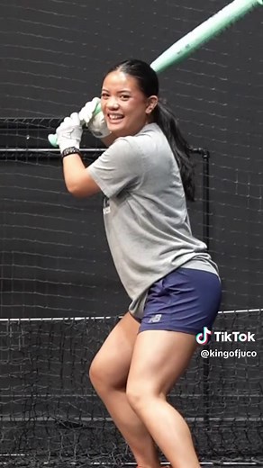 How to Strike Out a Softball Hitter: Key Tips