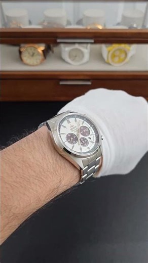 Orient Solar Panda - Sporty Neo 70s | On the Wrist #watches