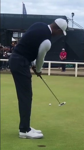 Tiger Woods putting at St. Andrew’s during the 2022 Open Championship! Please Subscribe!