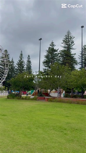 juliemais (@juliemais)’s videos with original sound - violetstorybook