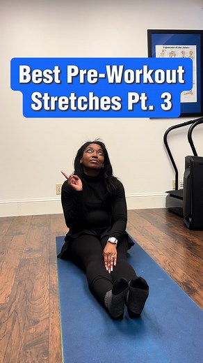 Some more pre-workout stretches! Try these before your next workout! #exercise #stretch #easystretches #stretches #yoga #beginnerstretch #preworkout #workout #fitness #athletic #beauty