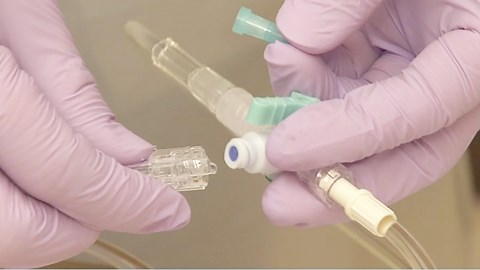 シリンジポンプの接続方法 | 動画でわかる看護技術 | 看護roo![カンゴルー]