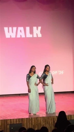 Fashion walk😌😚🧨🔥 #youtube #shorts #love #ytshorts #twins #youtubeshorts #reel #viral #viralvideo