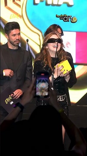 ALLISSON MÍA GANA REVELACIÓN DEL AÑO EN LOS ELIOT AWARDS 10