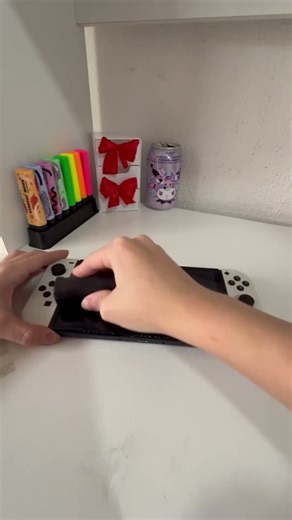 ✨Cleaning the Nintendo Screen 🎮🫧🎀✨