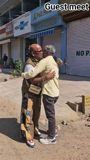 Warm meet with Guest at jodhpur Rajasthan 😊✨️#trending #automobile #travel #ytshorts #viral #cab