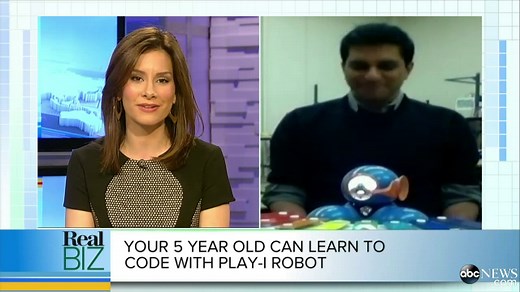 Play- I's Toy Robot Teaches Your 5 Year Old How to Code