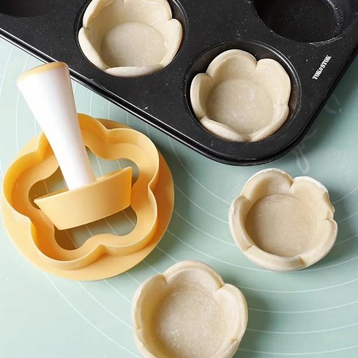Flower Tart Cutter and Tamper Set: Mini Pie Crust Mold (2pcs) - Etsy