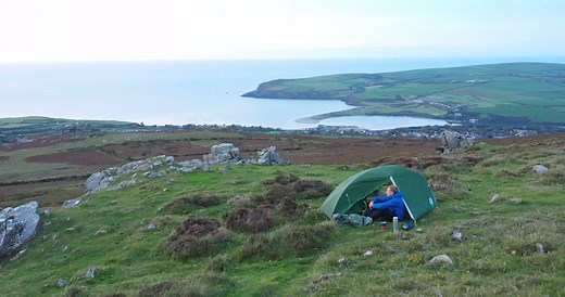 225K views · 708 reactions | Looking for a new backpacking tent? Here's another product we've been testing out recently as part of our Green Gear Guide series. It's called the Sierra Designs Meteor 3000 and, in short, we like it a lot. But here's a bit more detail for you... | OutdoorsMagic | Facebook