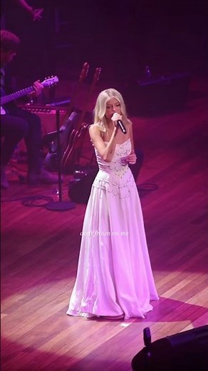 last night i was honored to be apart of the Forever Yours: The First Lady of Country Music a tribute