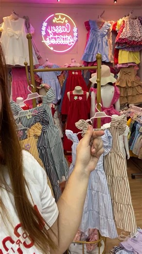 💜 GCASH: 09605136383 LIZ AMOR M. -SEND ₱50 DP FOR NEW MINERS AND OLD MINERS MINE CODE COLOR SIZE ❌ No COD❌ STRICTLY PAYMENT FIRST 📍LOC: LAS PINAS 🛵 SHIPPING FEE: 1-3 clothes ₱70 4 clothes up ₱125 1-4 blankets and bedsheets ₱125 ❤️ New miners, pm muna details sa page bago magmine | Casseylittletots