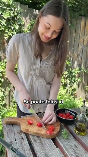 BEST BREAKFAST: GREEK EGGS WITH PEPPERS AND GARLIC #simplerecipes #healthyrecipes