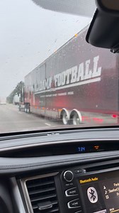 Carmen Fuentes passed Alabama’s truck on the way to Atlanta this morning! 🏈🐘 | Ben Smith WHNT News 19