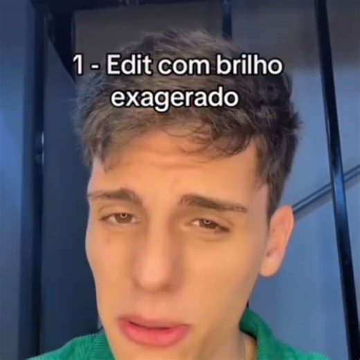 só um pouco de brilho kk