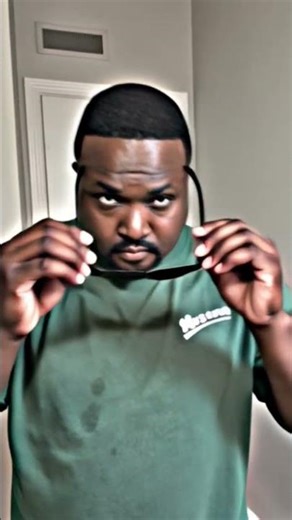 This Confidence Hack Changed Everything #confidence #shorts #selfimprovement