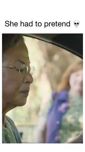 Movie Clips on Instagram: "✨ Growing up is awkward… and that’s the point.⁠ 🎬 PEN15⁠ 📖 Set in the early 2000s, PEN15 follows two painfully awkward middle school best friends as they navigate crushes, friendships, family, and the humiliations of adolescence. Played by adult actors alongside real kids, the show leans into cringe-worthy honesty to capture what growing up actually felt like—confusing, embarrassing, and unexpectedly tender. Raw, hilarious, and emotionally sharp, it turns everyday te