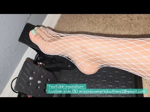 MANUAL PEDAL PUMP, DANGLE & FOOT PLAY:BAREFOOT & STOCKINGS