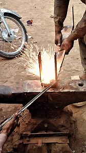 Leaf spring bar U-Clump rivet Head punching, great technique 🔥 #manufacturing #restoration #repair #reels #reel #reelsinstagram #reelsvideo #reelsindia #reelsinsta #reelsviral #reelslover #repost #process #production #mechanical #technical #factory #machinery #reelkarofeelkaro #igersoftheday #explore #work #leafsprings #rivet #riveting | Metal innovation786