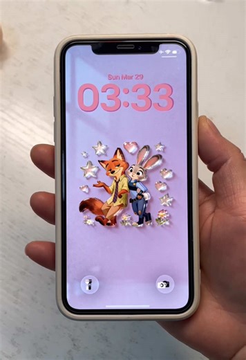 3D Spatial Wallpaper for iPhone (iOS 16 Tutorial)