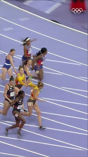 Team USA dominated the women's 4X100m relay at #Paris2024. 🇺🇸